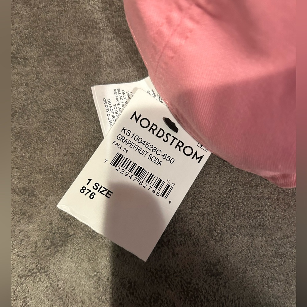 KATE SPADE ♠️ Pink Cap - Picture 6 of 6